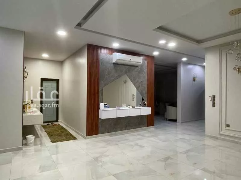 6 bedroom apartment in Al Manar 10
