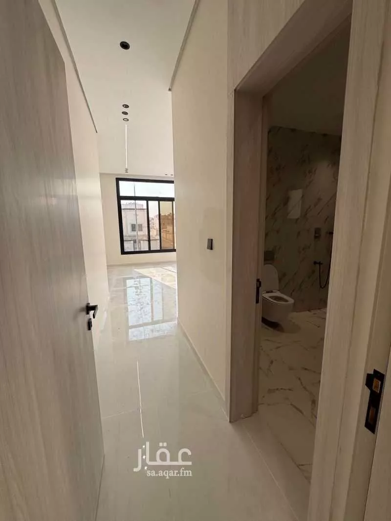 8 bedroom villa in Dahiat King Fahd 15