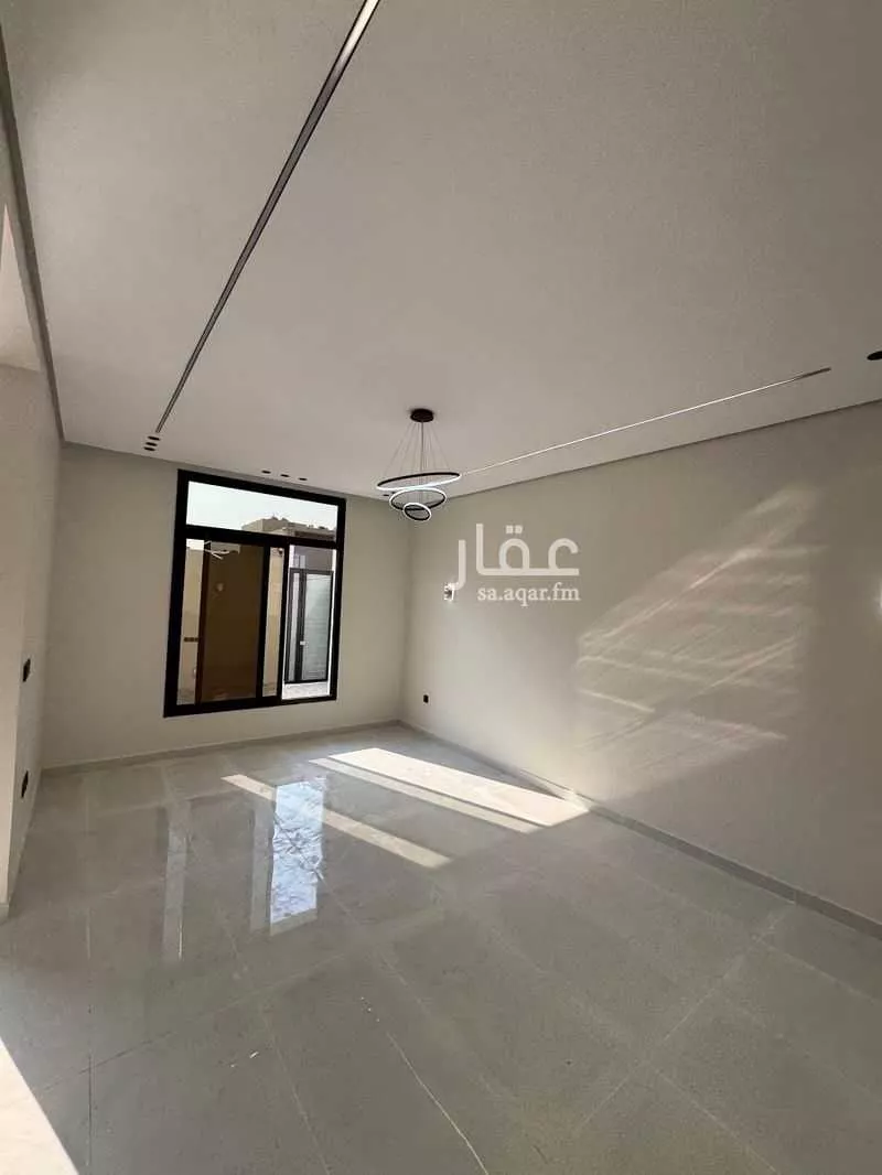 8 bedroom villa in Dahiat King Fahd 5