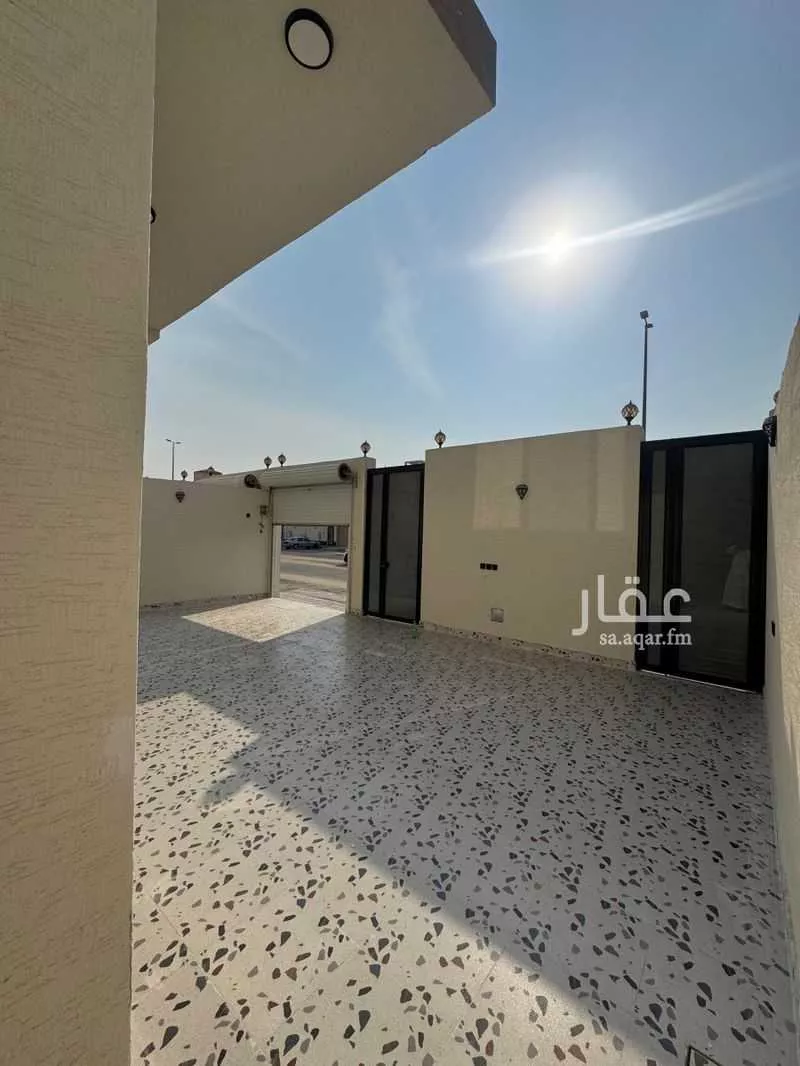8 bedroom villa in Dahiat King Fahd 7