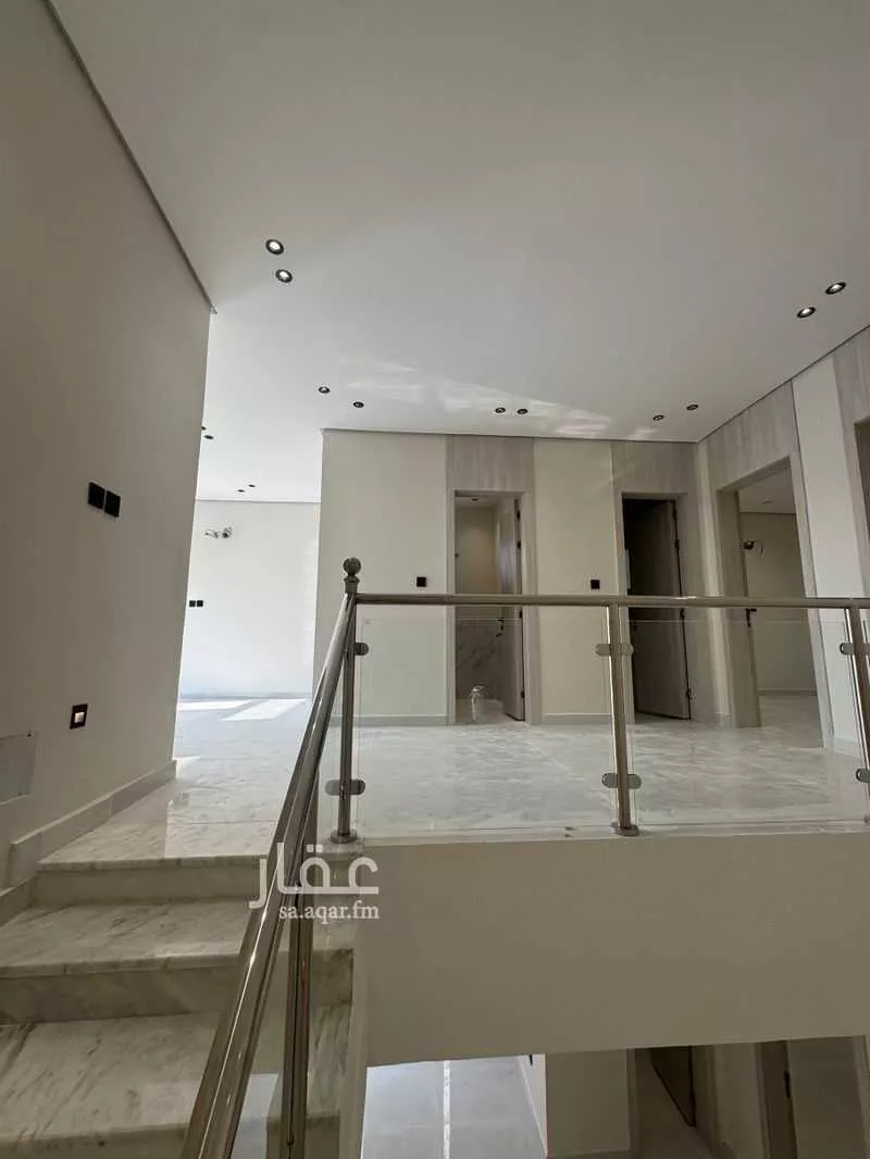 8 bedroom villa in Dahiat King Fahd 9