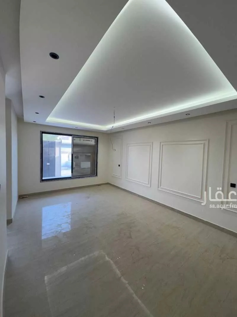 8 bedroom duplex in Dahiat King Fahd 5
