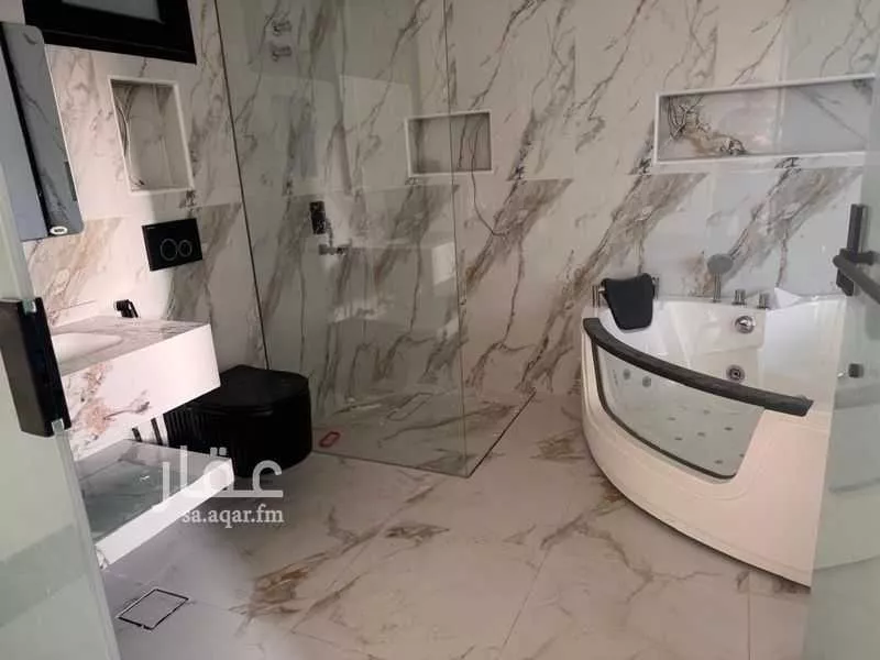 7 bedroom villa in Taibah 3