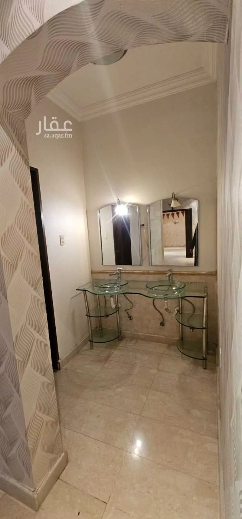 8 bedroom villa in Uhud 13