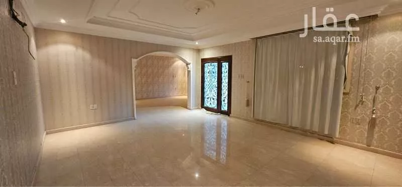 8 bedroom villa in Uhud 17