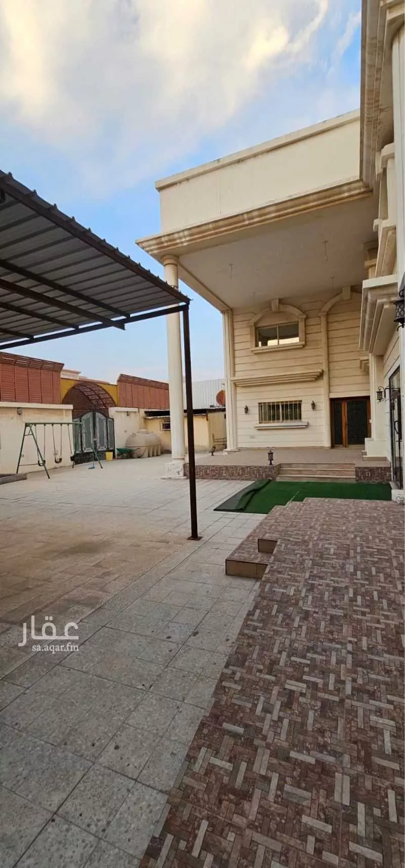 8 bedroom villa in Uhud 22