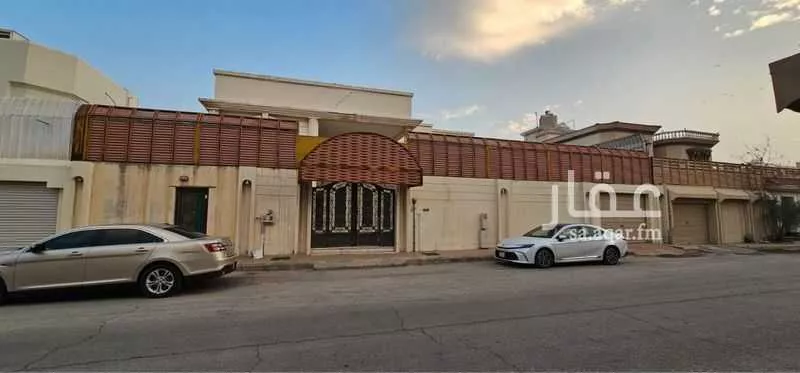 8 bedroom villa in Uhud 7