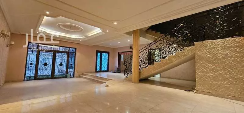 8 bedroom villa in Uhud 10