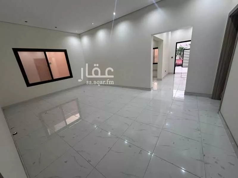 6 bedroom duplex in Ash Shulah 7