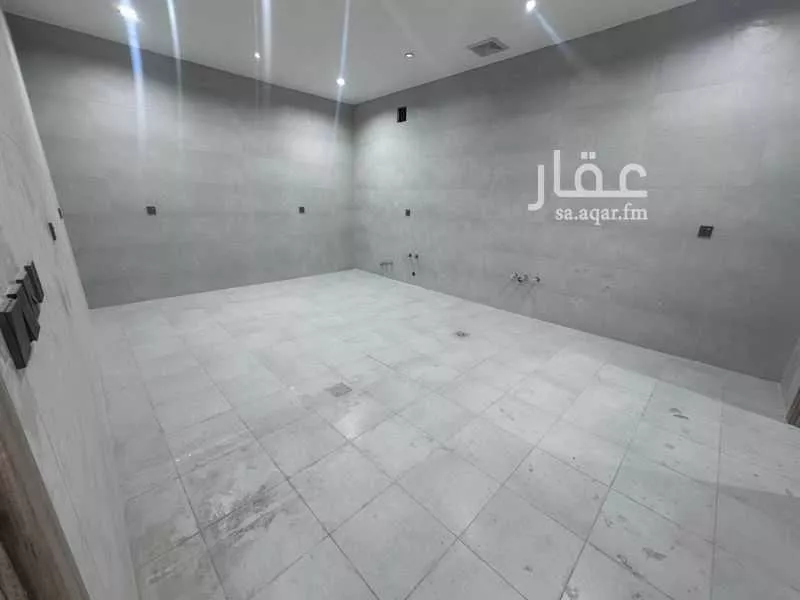 6 bedroom duplex in Ash Shulah 9
