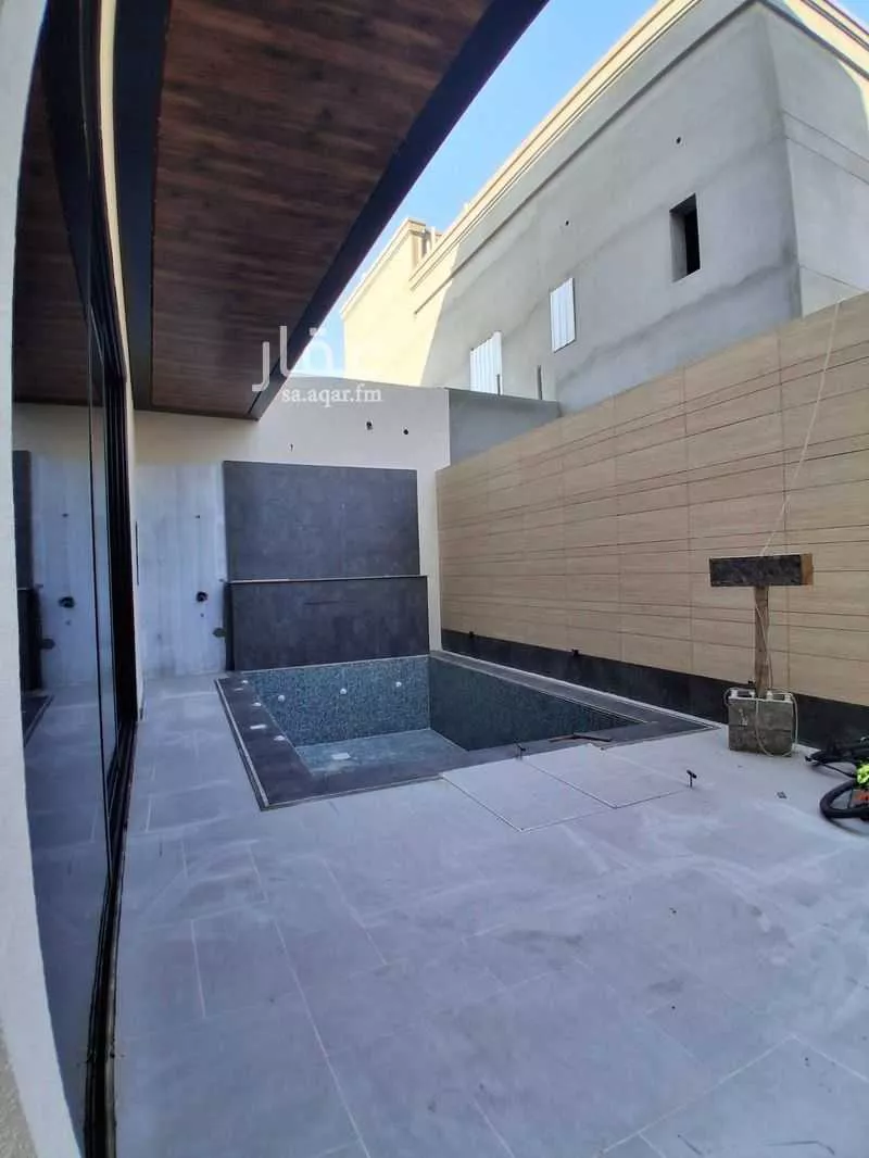 6 bedroom villa in Ash Shulah 6