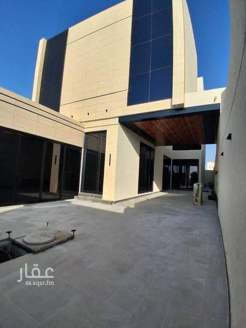 6 bedroom villa in Ash Shulah 8