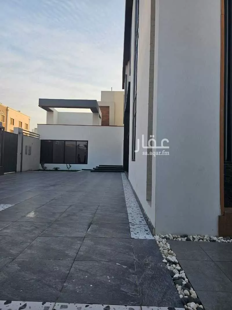 فيلا 15 غرف في النهضة 7