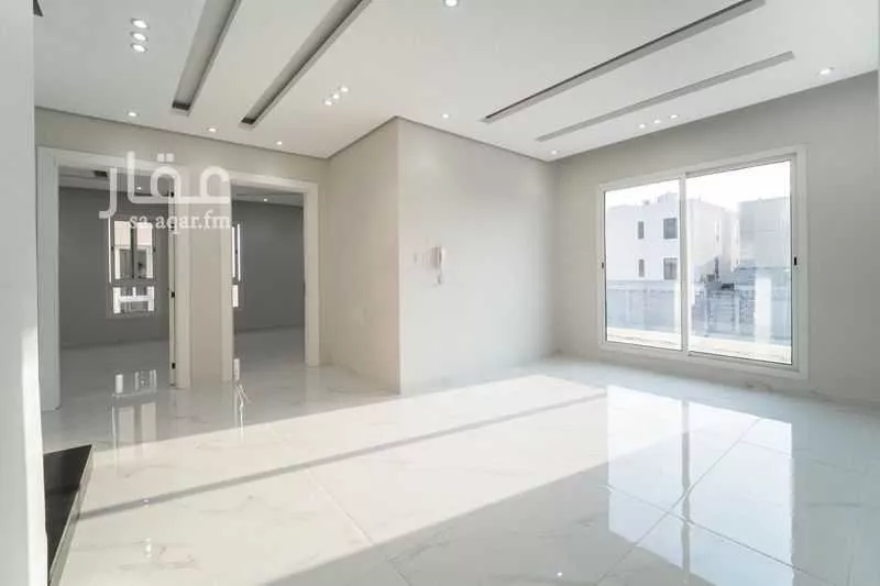 8 bedroom villa in Al Amal 16