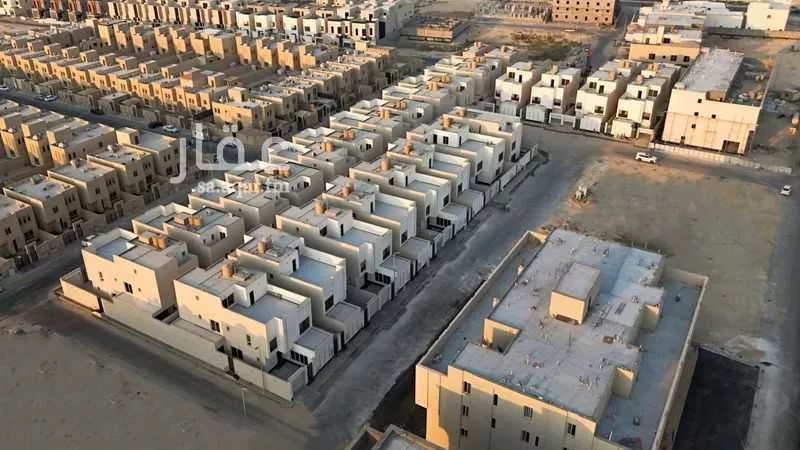 8 bedroom villa in Al Amal 23