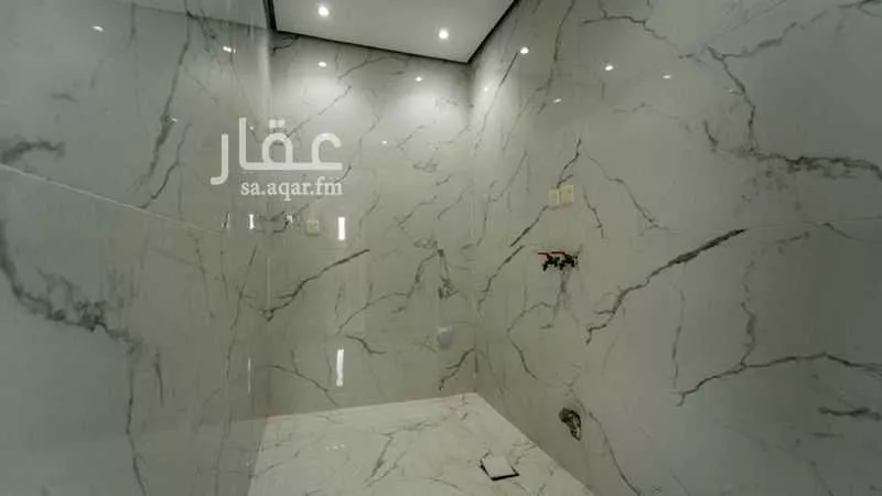 8 bedroom villa in Al Amal 5