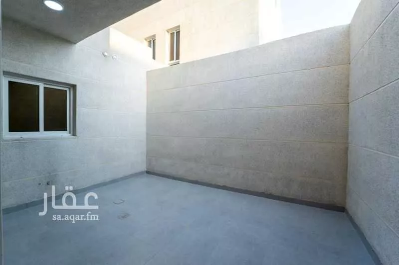 8 bedroom villa in Al Amal 6