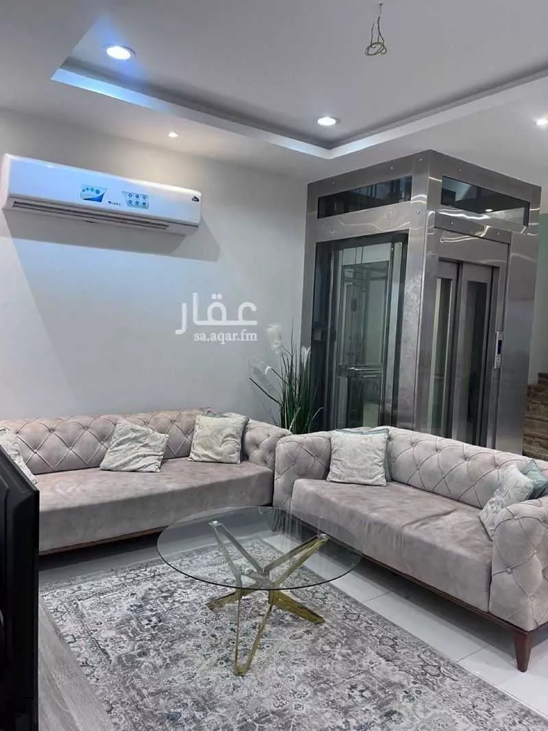 6 bedroom villa in Al Faisaliyyah 5