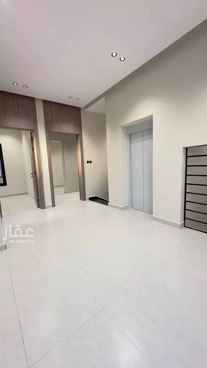 8 bedroom villa in Dahiat King Fahd 8