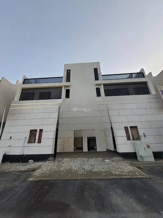 4 bedroom apartment in Al Amwaj, Eastern Province
