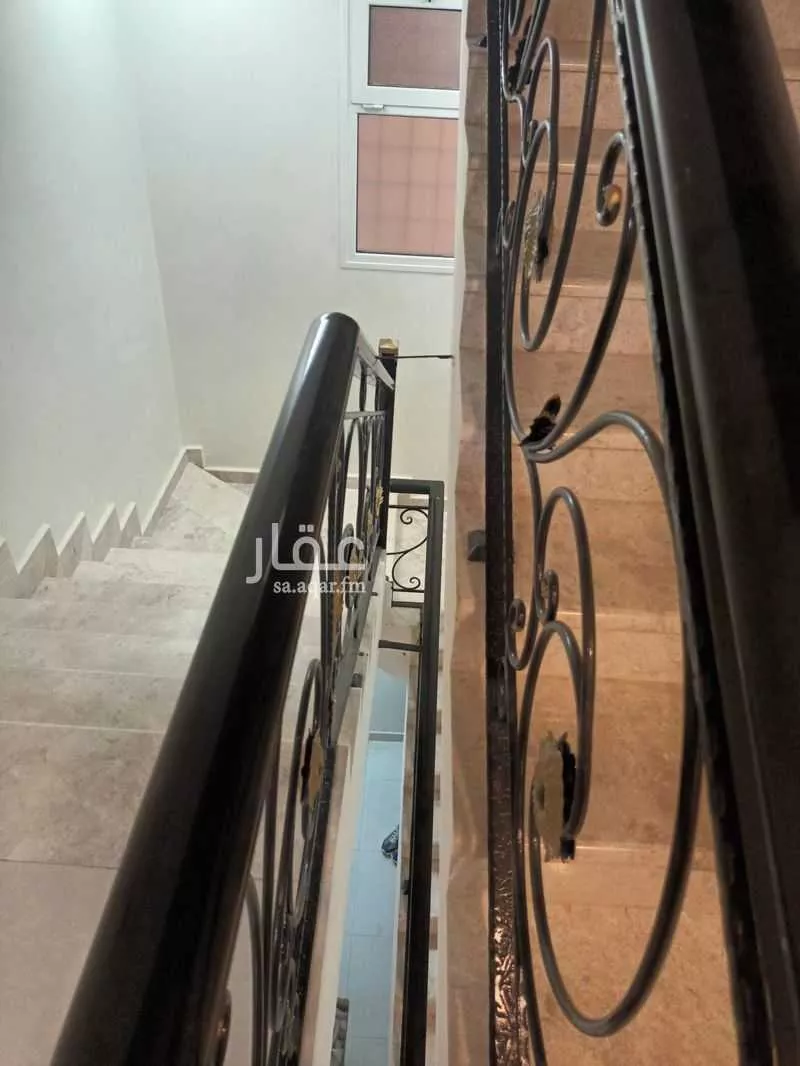فيلا 7 غرف في الشعلة 13