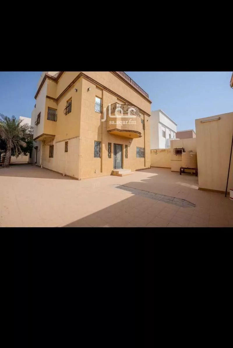 فيلا 8 غرف في الشاطئ الشرقي 3