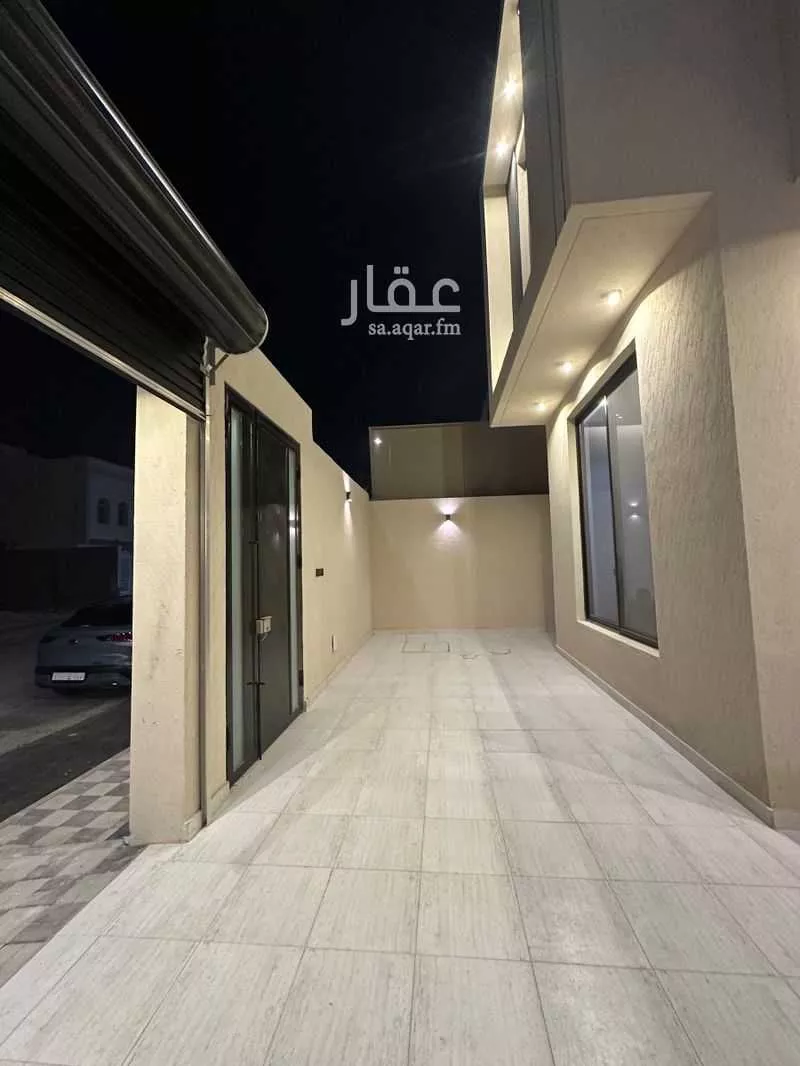 فيلا 9 غرف في ضاحية الملك فهد 3