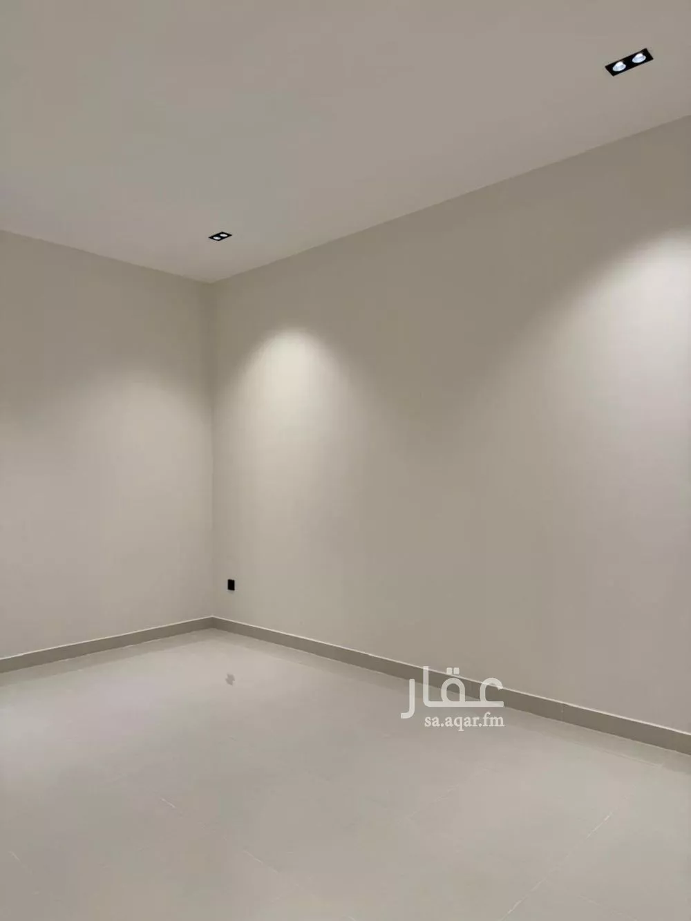 4 bedroom apartment in Dhahrat Laban, Riyadh 7
