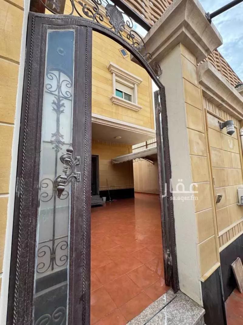 6 bedroom villa in Dahiat King Fahd 8