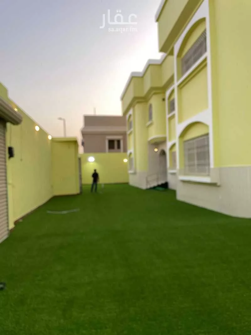 7 bedroom villa in Al Rawdah 8