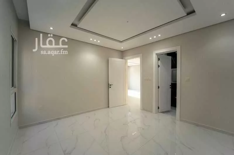 فيلا 7 غرف في الأمل 13