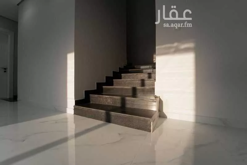 فيلا 7 غرف في الأمل 14