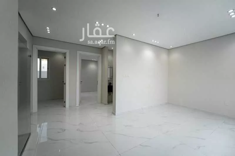 فيلا 7 غرف في الأمل 10