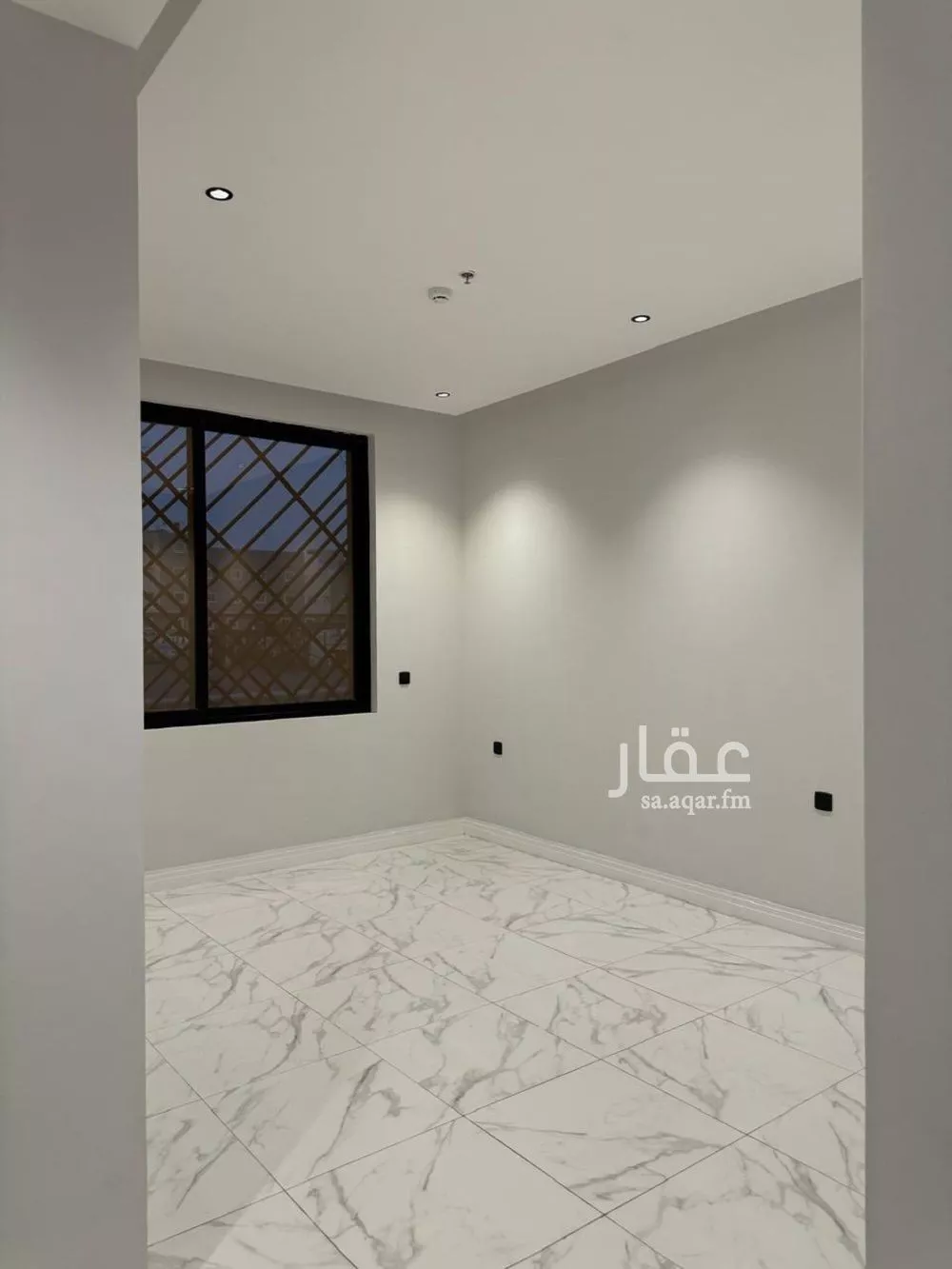 3 bedroom apartment in Al Malqa 6
