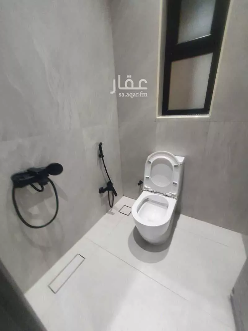 10 bedroom duplex in Uhud 24