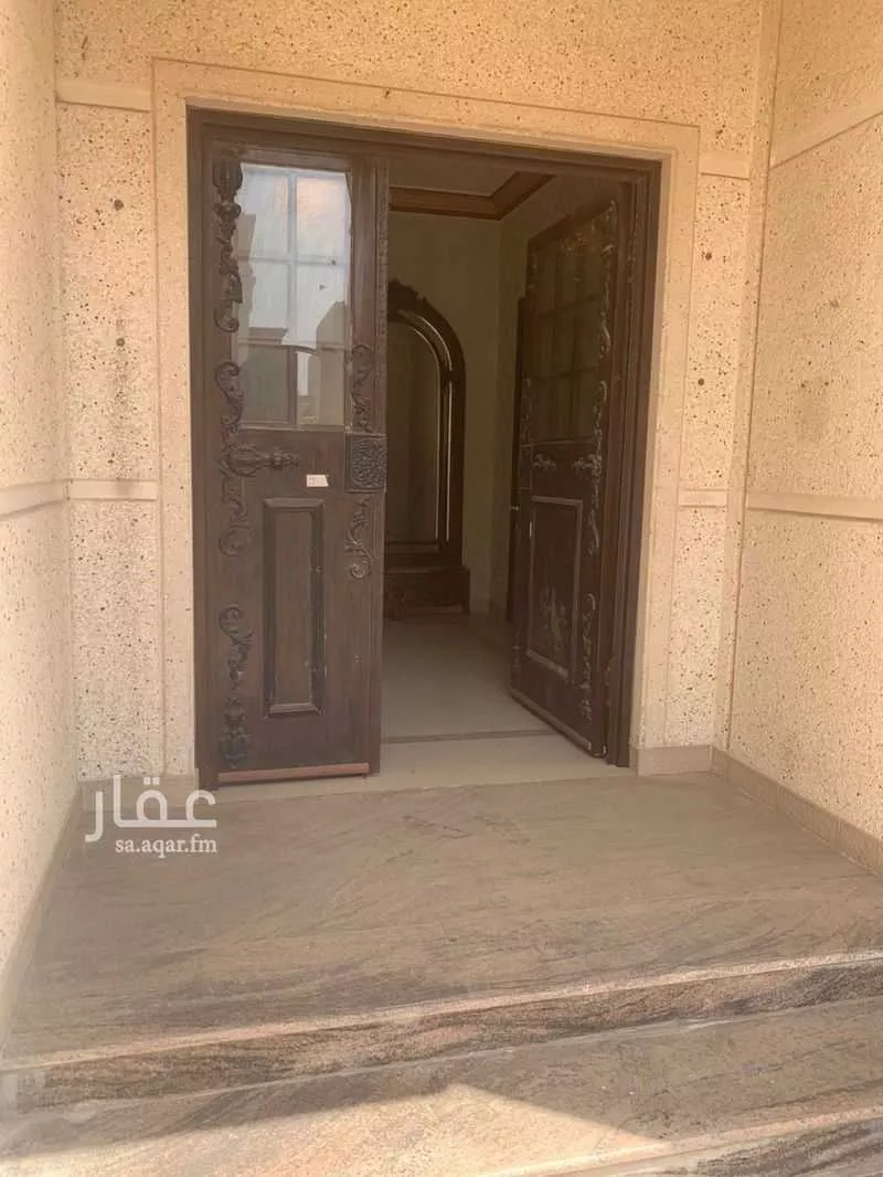فيلا 4 غرف في النزهة 2