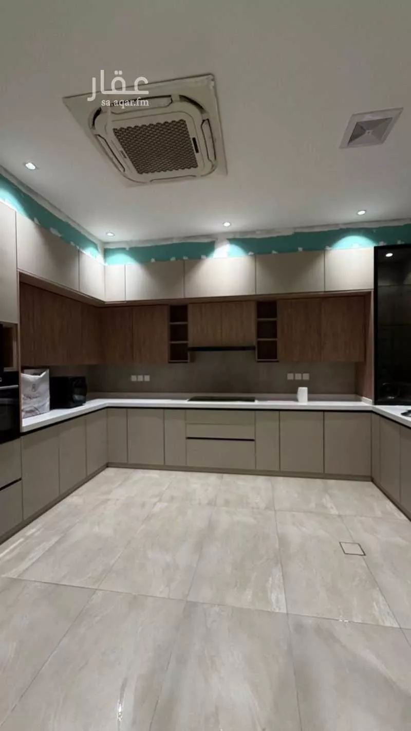 9 bedroom villa in Al Anwar 15