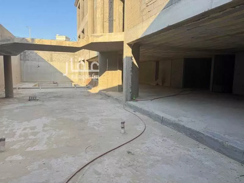 7 bedroom villa in Al Nahda 8