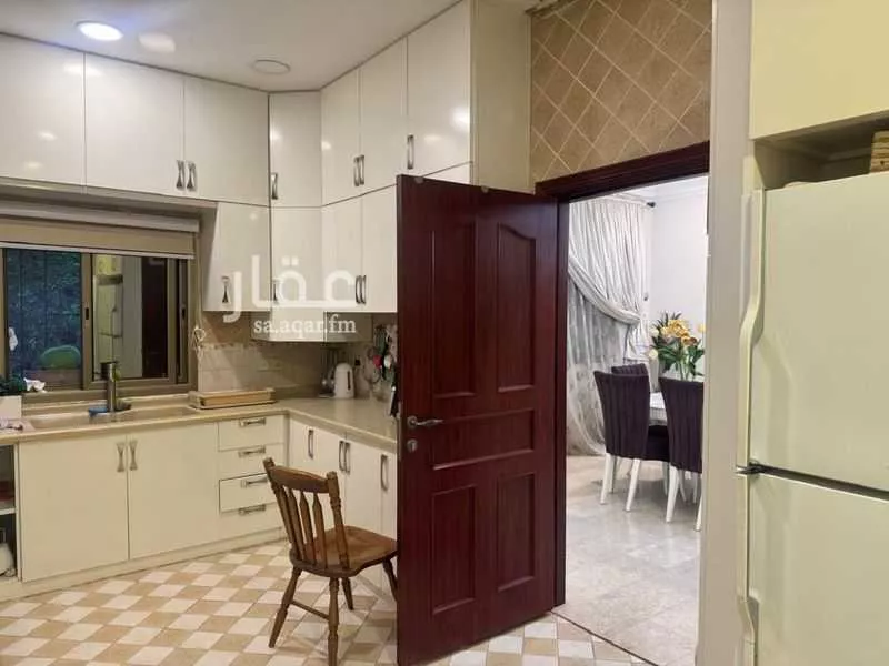 5 bedroom villa in Al Faisaliyyah 7