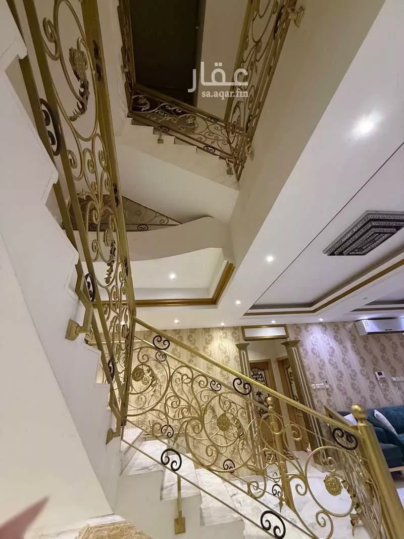 4 bedroom villa in Irqah, Riyadh 11