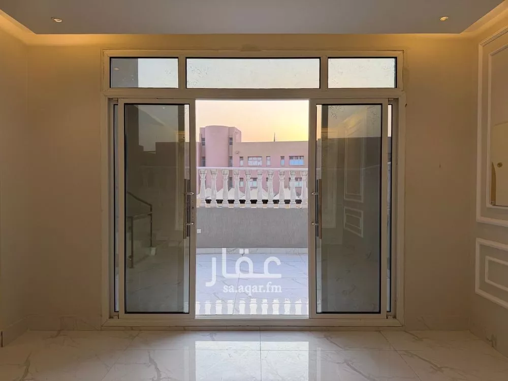 5 bedroom villa in Ash Shulah 13
