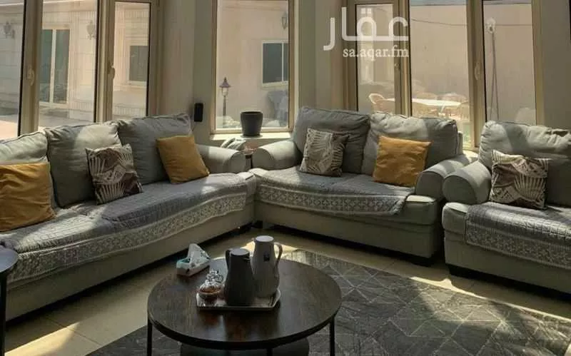 8 bedroom villa in East Beach 5