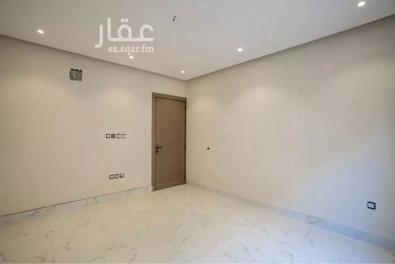 فيلا 7 غرف في ضاحية الملك فهد 21
