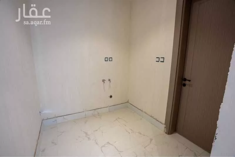 فيلا 7 غرف في ضاحية الملك فهد 29