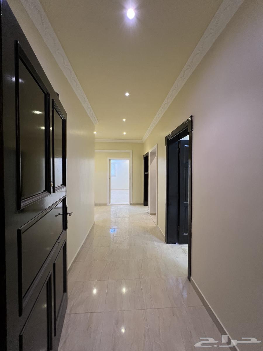 5 bedroom apartment in King Fahd, Madinah 11