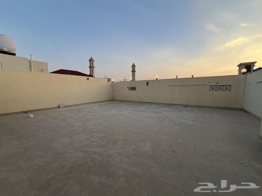 5 bedroom apartment in King Fahd, Madinah 6