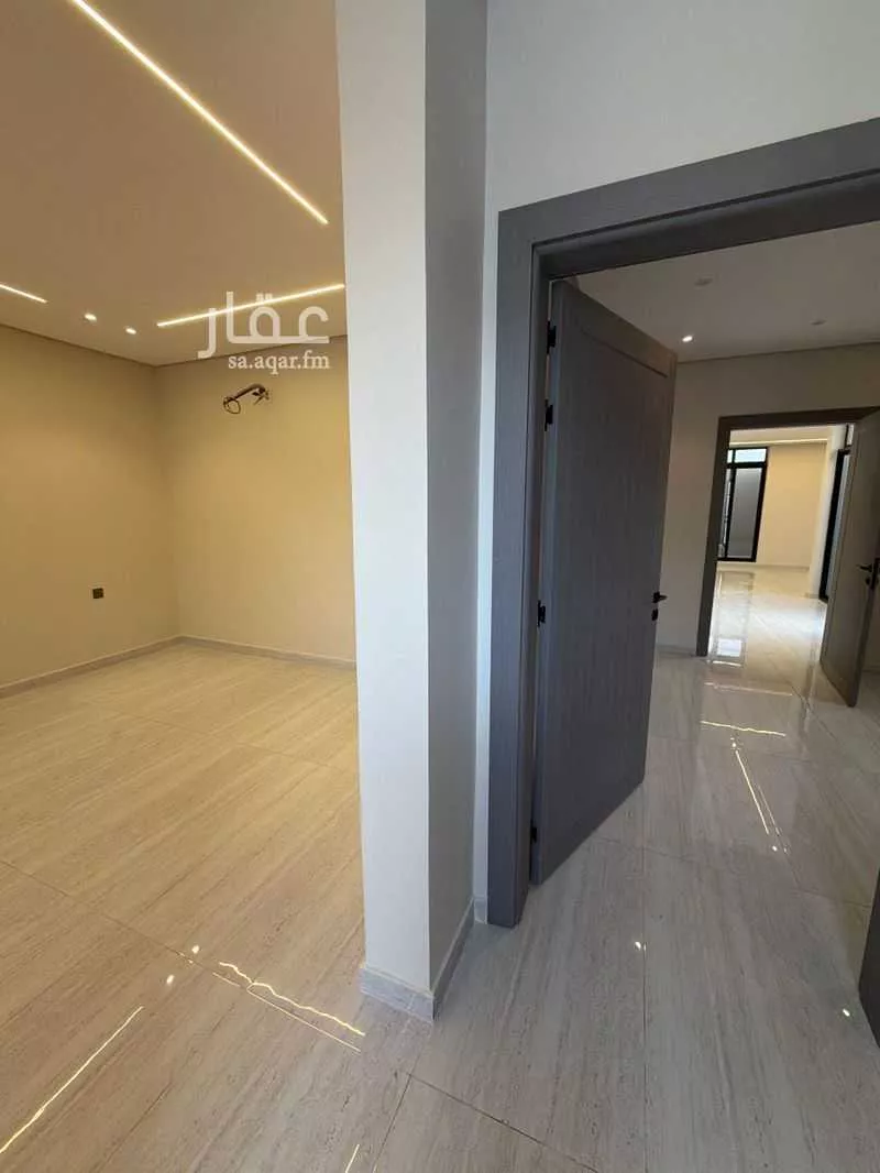 6 bedroom villa in Ash Shulah 6