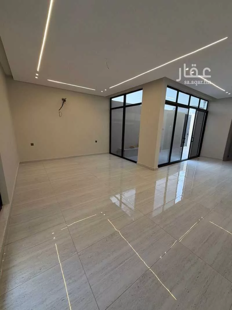 6 bedroom villa in Ash Shulah 10