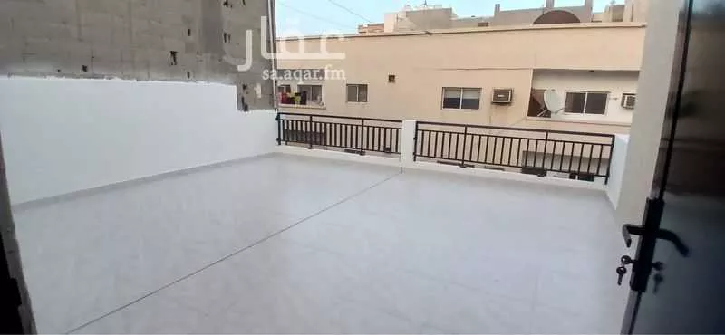 8 bedroom building in North Al Khobar, Eastern Province 2
