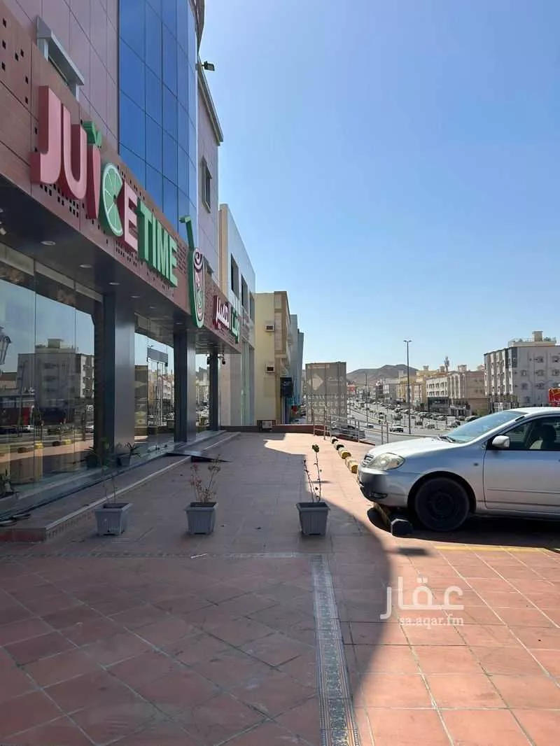 shop in Al Amir Fawaz Al Janouby, Jeddah 3